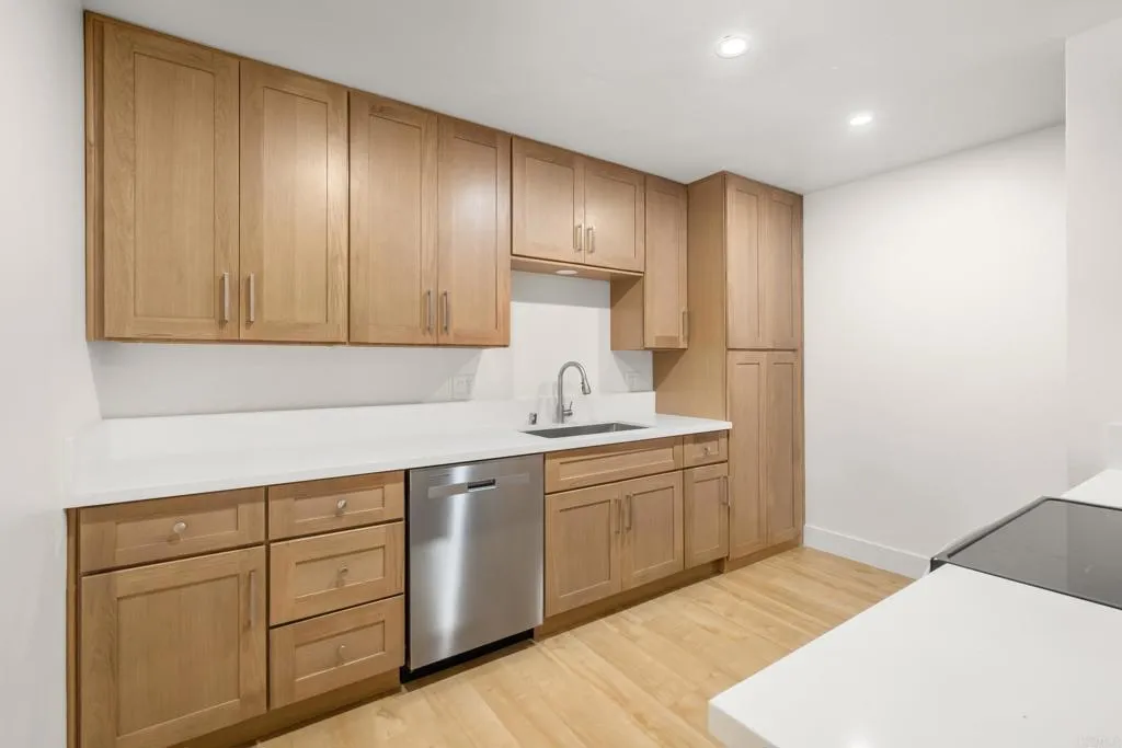 Additional image 42 of 4444 W Point Loma Boulevard Unit 16, San Diego, CA 92107