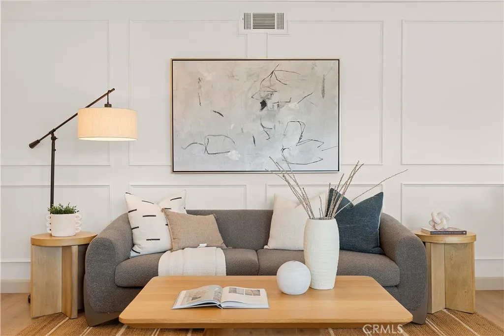 Additional image 10 of 925 W Autumn Dr, Anaheim, CA 92805