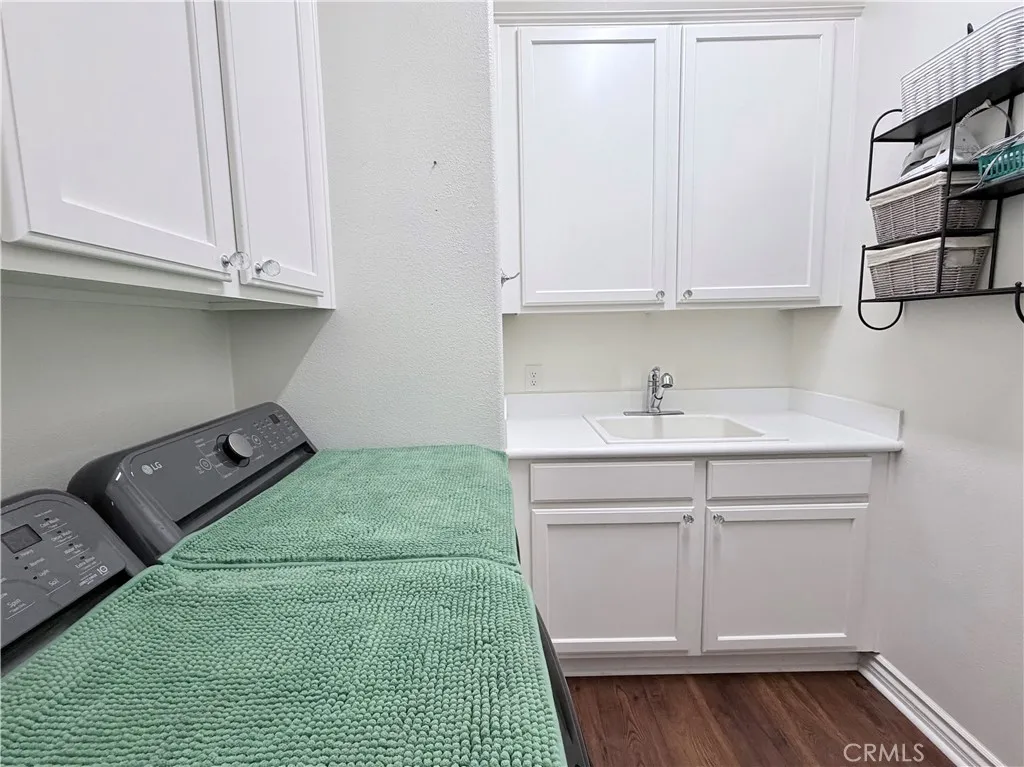 Additional image 39 of 10392 Wilmington Ln, Apple Valley, CA 92308