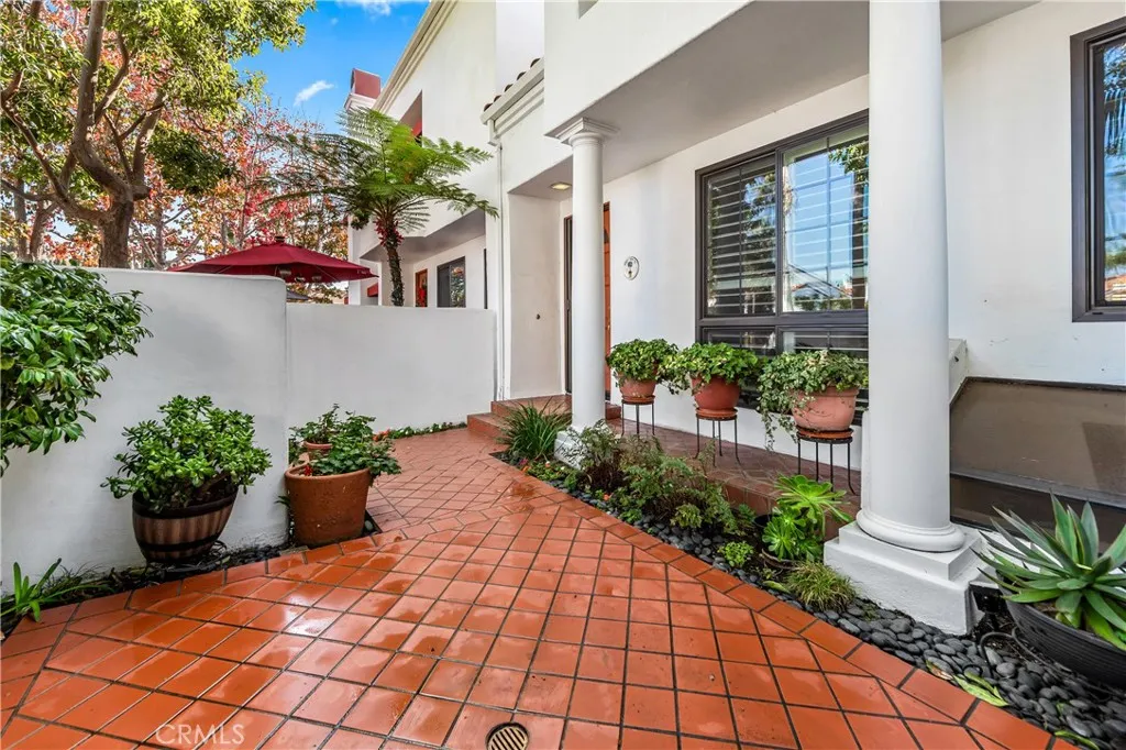 Additional image 7 of 19481 Pompano Ln Unit 110, Huntington Beach, CA 92648