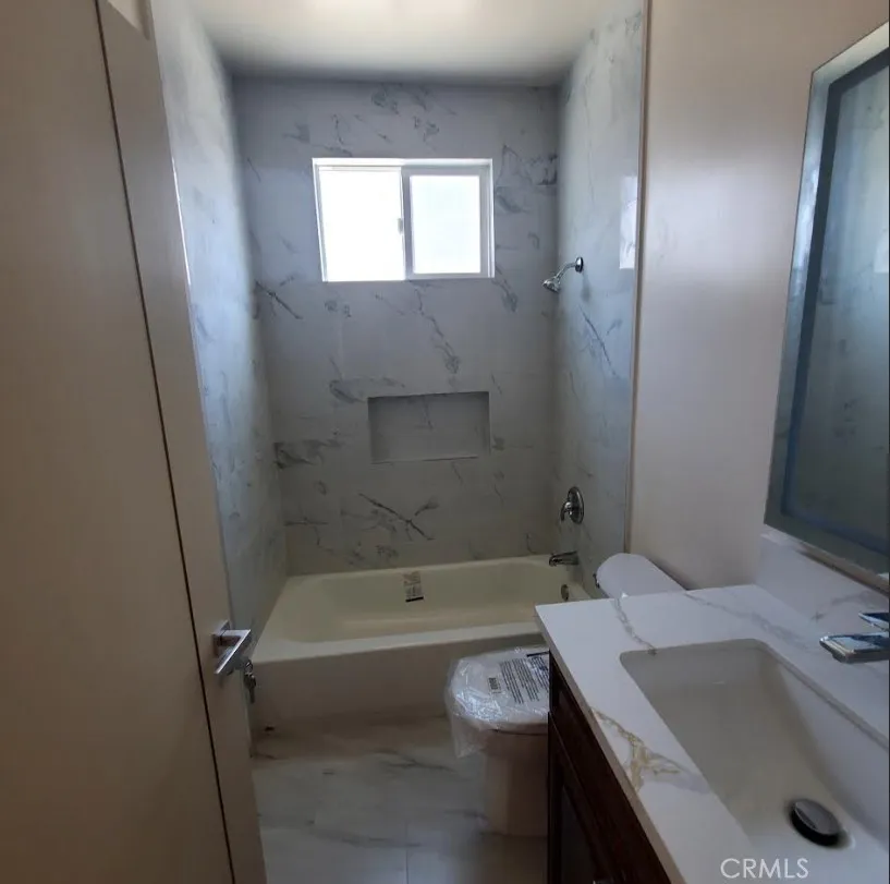 Additional image 54 of 3765 Globe, Los Angeles, CA 90066