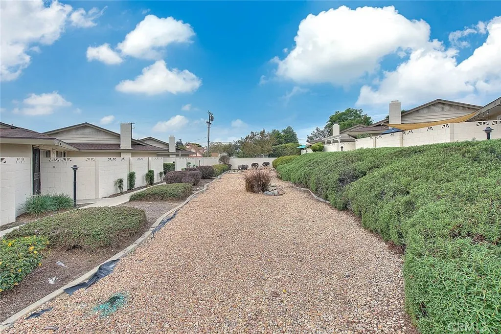 Additional image 46 of 633 S Indian Hill Blvd Unit C, Claremont, CA 91711