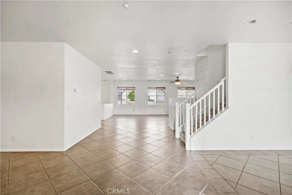 Additional image 6 of 16198 Lake Padden Ln, Fontana, CA 92336