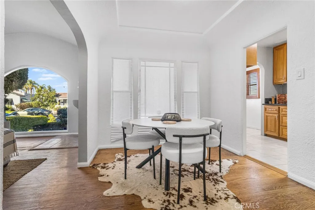 Additional image 31 of 2056 W 70th St, Los Angeles, CA 90047