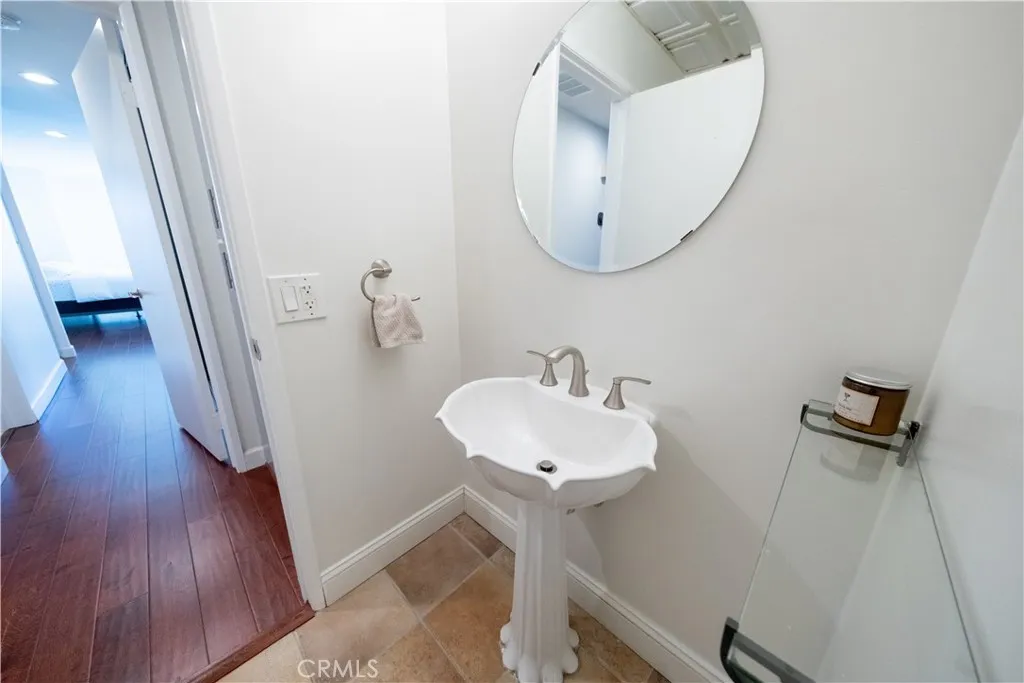Additional image 17 of 10751 Wilshire Boulevard Unit 1405, Los Angeles, CA 90024