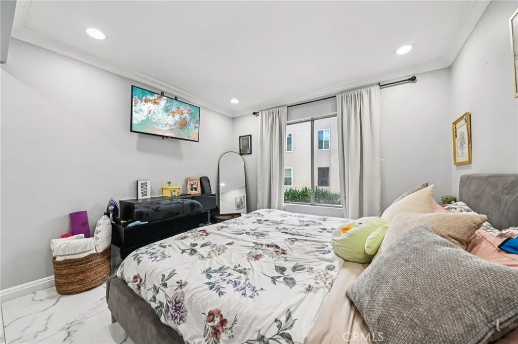 Additional image 51 of 1430 Cabrillo Park Unit B, Santa Ana, CA 92701