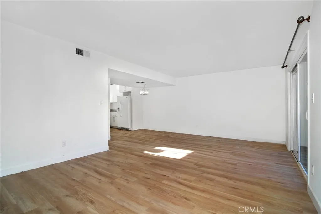 Additional image 8 of 18931 Kittridge Street Unit 73, Reseda, CA 91335