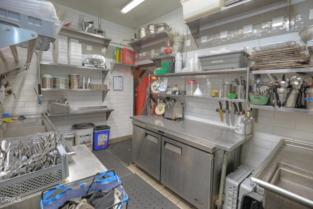 Additional image 21 of 817 E Main Street, Santa Paula, CA 93060