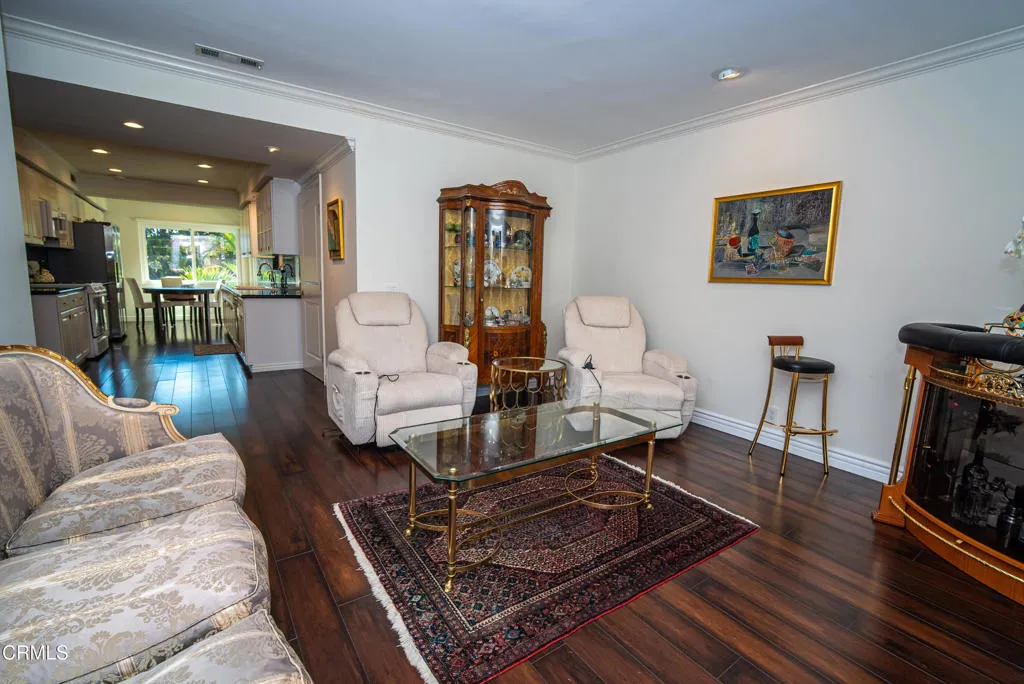 Additional image 98 of 2460 Las Positas Road, Glendale, CA 91208