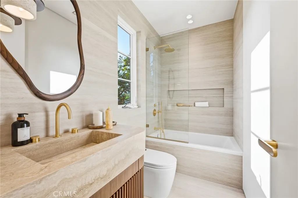 Additional image 76 of 16782 Otsego, Encino, CA 91436