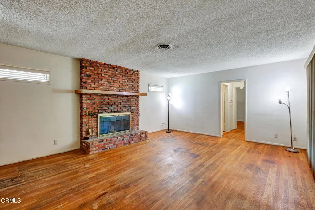 Additional image 8 of 3942 Los Olivos Lane, Glendale, CA 91214