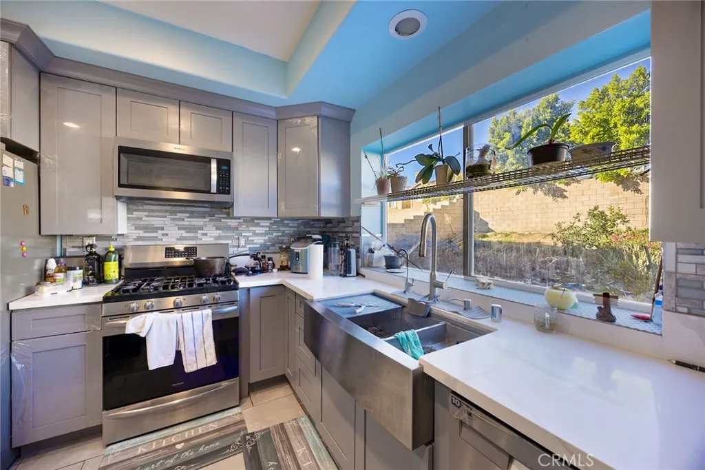 Additional image 40 of 14956 Genoa Dr, Fontana, CA 92336