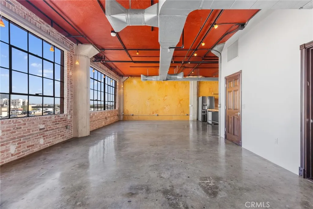 Additional image 15 of 315 E 8th St, Los Angeles, CA 90014