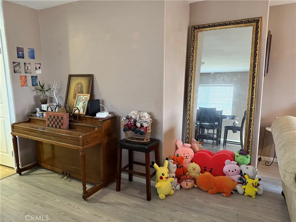 Additional image 10 of 13737 Ashmont St, Victorville, CA 92392
