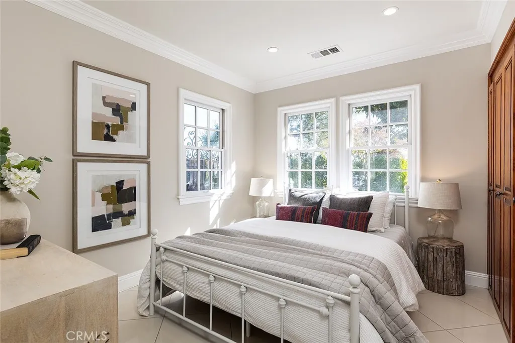 Additional image 13 of 559 Huntington Drive, San Marino, CA 91108