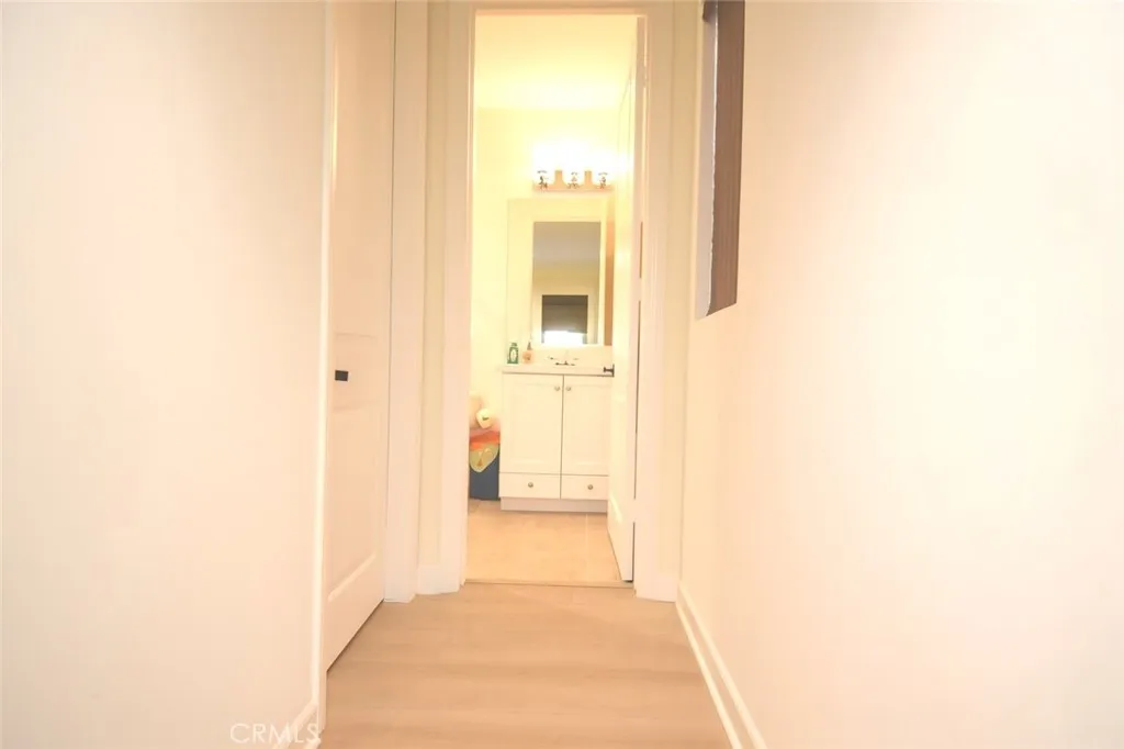 Additional image 12 of 279 Barnes Rd, Tustin, CA 92782