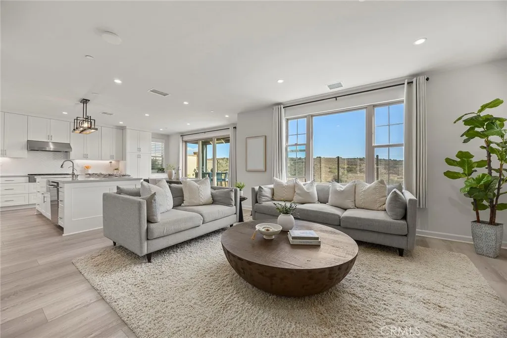 Additional image 56 of 208 Canterbury, Irvine, CA 92618