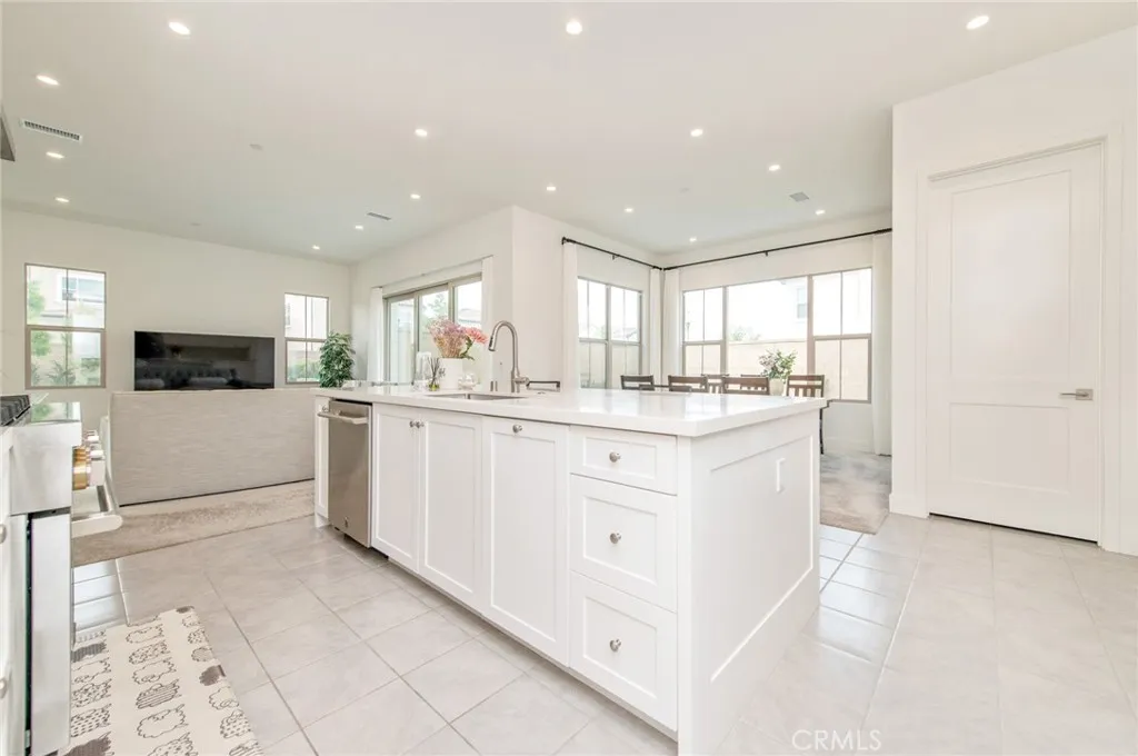 Additional image 52 of 258 Maricopa, Irvine, CA 92618