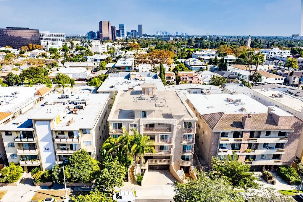 Property image for 820 S Bedford St Unit 105, Los Angeles, CA 90035