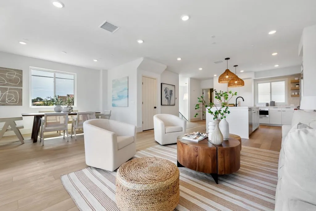 Additional image 50 of 320 Chinquapin Avenue, Carlsbad, CA 92008