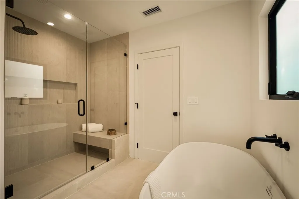 Additional image 23 of 5444 Morella Ave, Valley Village, CA 91607