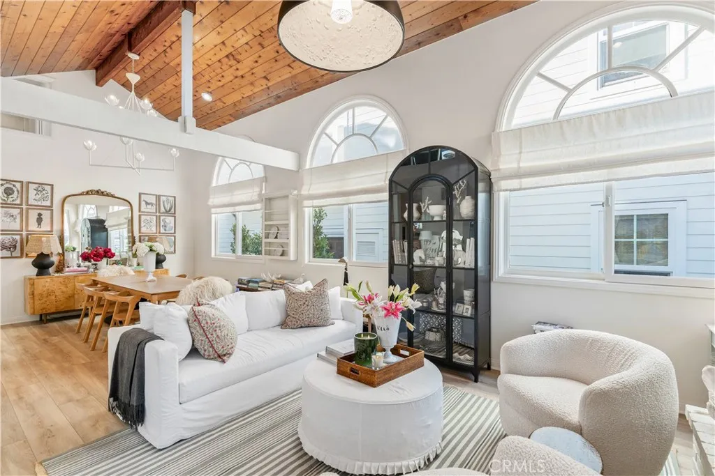 Additional image 9 of 209 Diamond Ave, Newport Beach, CA 92662