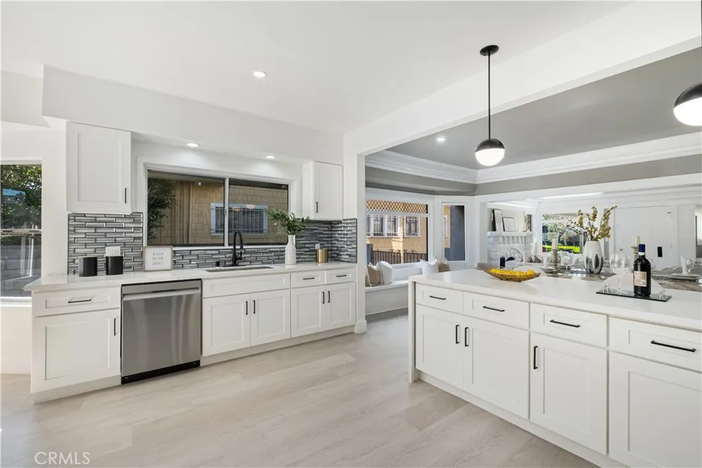 Additional image 64 of 2410 8th Avenue, Los Angeles, CA 90018