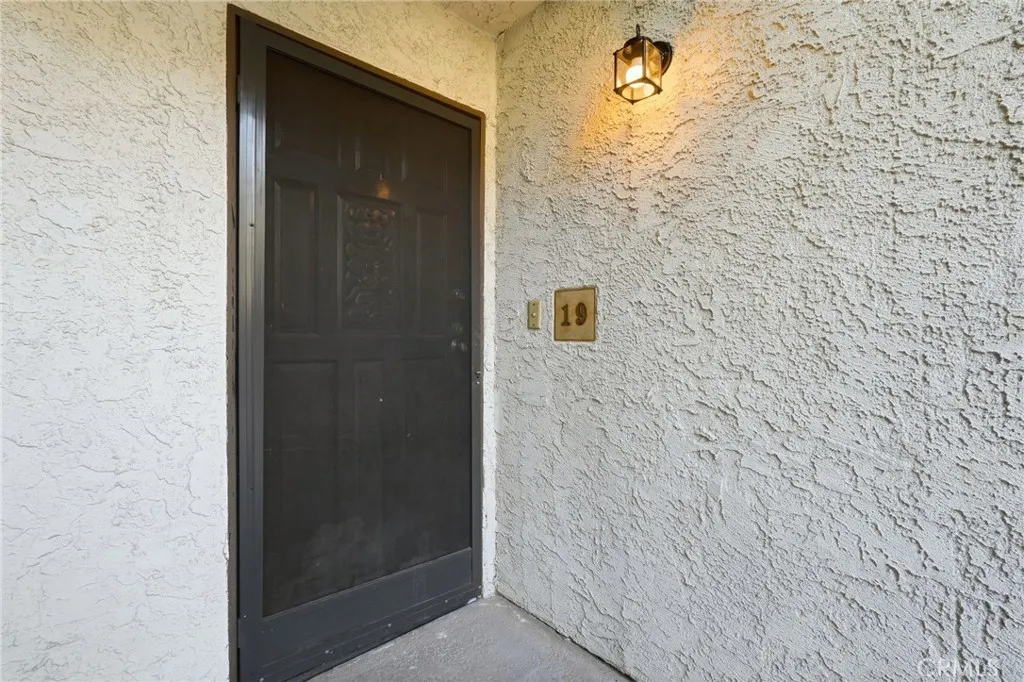 Additional image 34 of 15511 Sherman Way Unit 19, Van Nuys, CA 91406