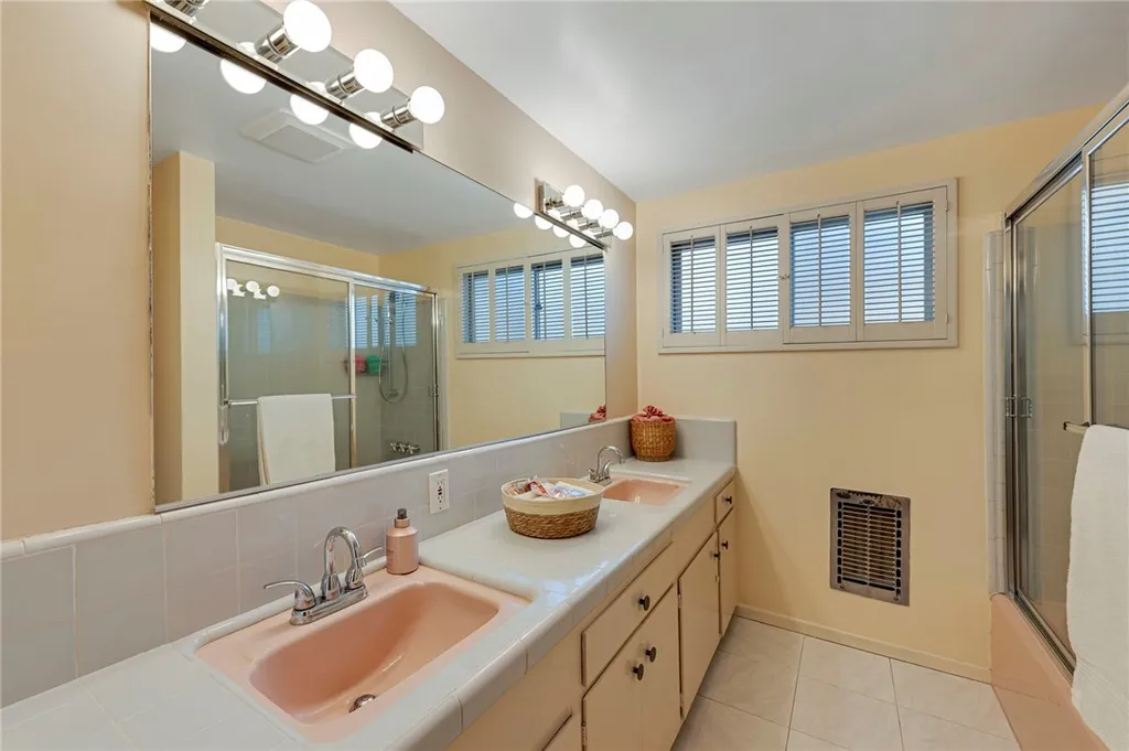 Additional image 24 of 5406 Hazeltine Avenue, Sherman Oaks, CA 91401