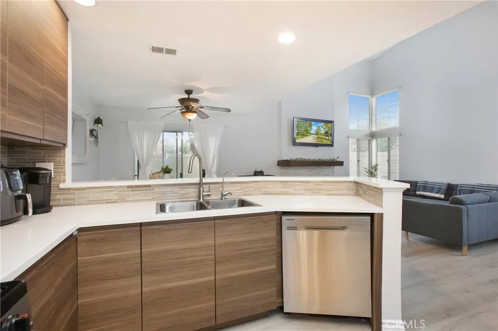 Additional image 9 of 1151 Portofino Ct. Unit 101, Corona, CA 92881