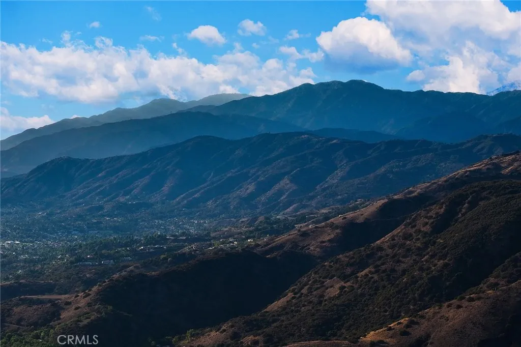 Property image for 2070 Whitebluff Drive, San Dimas, CA 91773