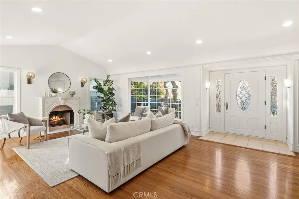 Additional image 46 of 266 Park Avenue, Long Beach, CA 90803