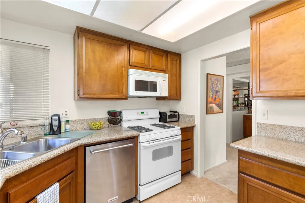 Additional image 16 of 24142 Minnetonka Lane, Lake Forest, CA 92630