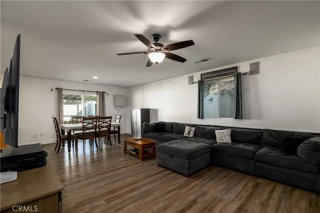 Additional image 5 of 3079 Avalon, Perris, CA 92571