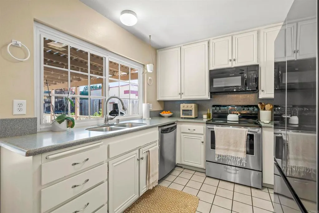 Additional image 12 of 1669 Palomar Drive, San Marcos, CA 92069