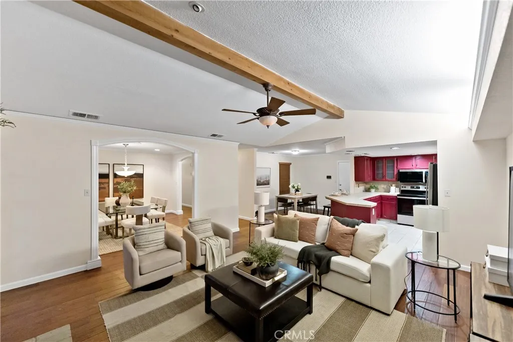 Additional image 3 of 304 E Omaha Avenue, Fresno, CA 93720