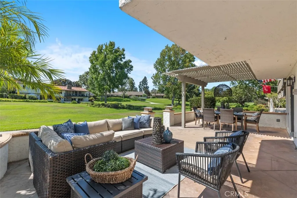 Additional image 2 of 525 Vista Flora, Newport Beach, CA 92660