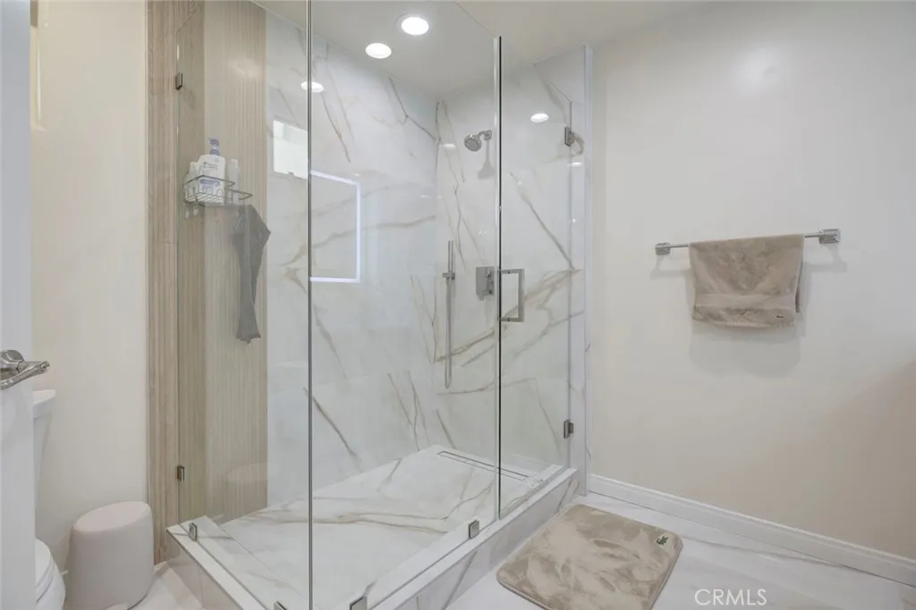 Additional image 107 of 3974 Pennsylvania Ave Unit 112, La Crescenta, CA 91214