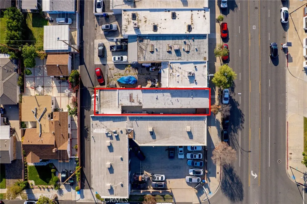 Additional image 89 of 2304 W Burbank Boulevard, Burbank, CA 91506