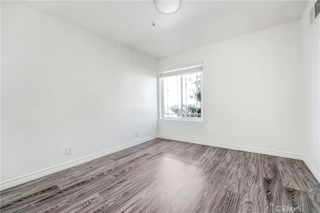 Additional image 11 of 14300 Terra Bella St Unit 20, Panorama City, CA 91402