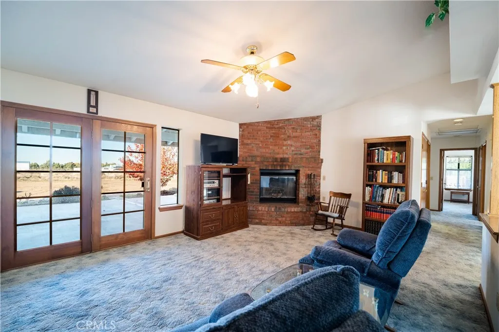 Additional image 41 of 14032 Tioga Street, Oak Hills, CA 92344