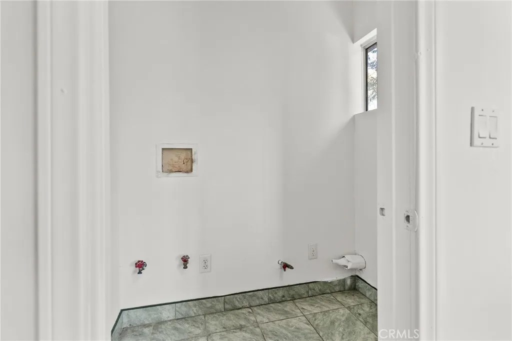 Additional image 23 of 12924 Sproule, Sylmar, CA 91342