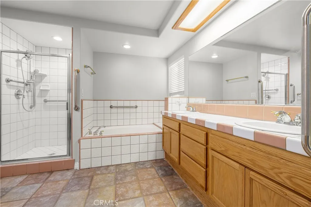 Additional image 31 of 6998 Summit Valley Road, Hesperia, CA 92345