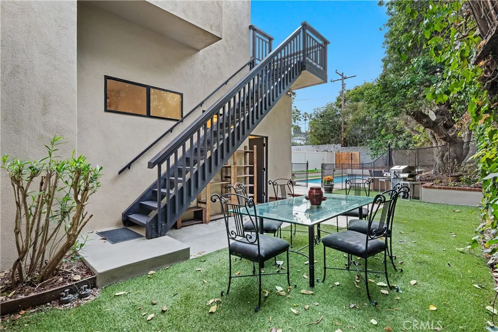 Additional image 44 of 341 S Meadows Ave, Manhattan Beach, CA 90266