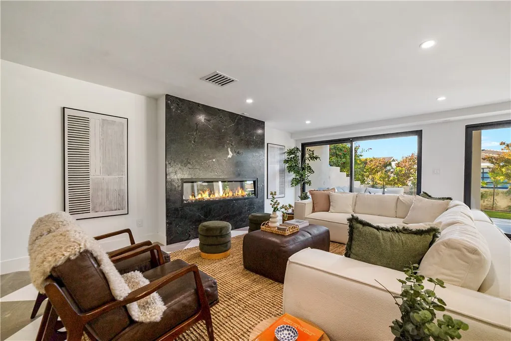 Additional image 45 of 5 Curl Dr, Corona Del Mar, CA 92625