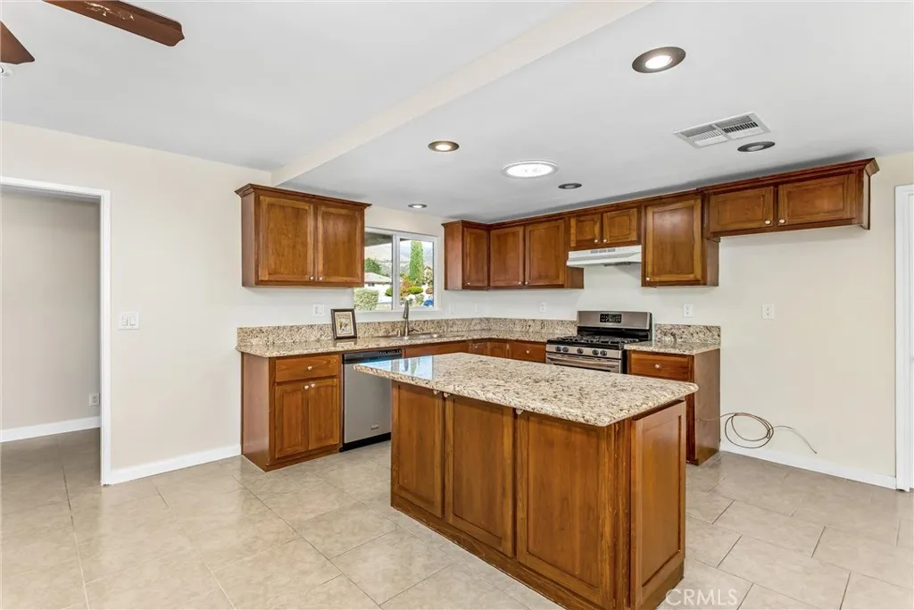 Additional image 13 of 6080 Rogers Lane, San Bernardino, CA 92404
