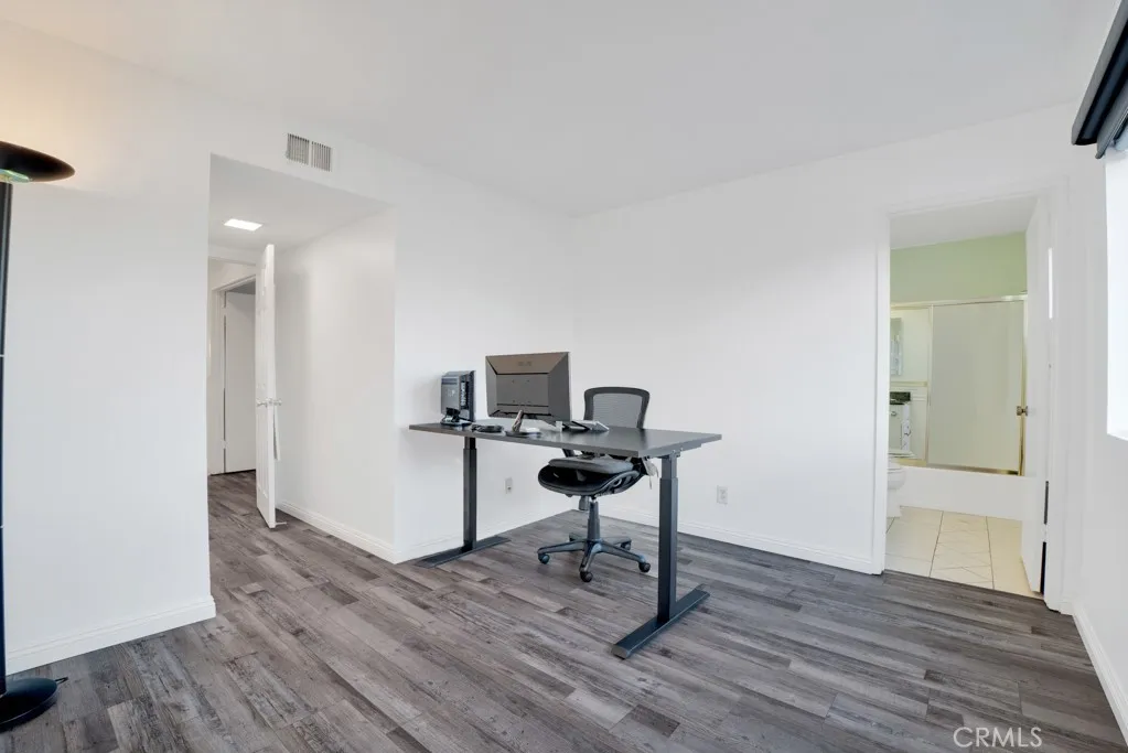 Additional image 60 of 19431 Sherman Way Unit 10, Reseda, CA 91335