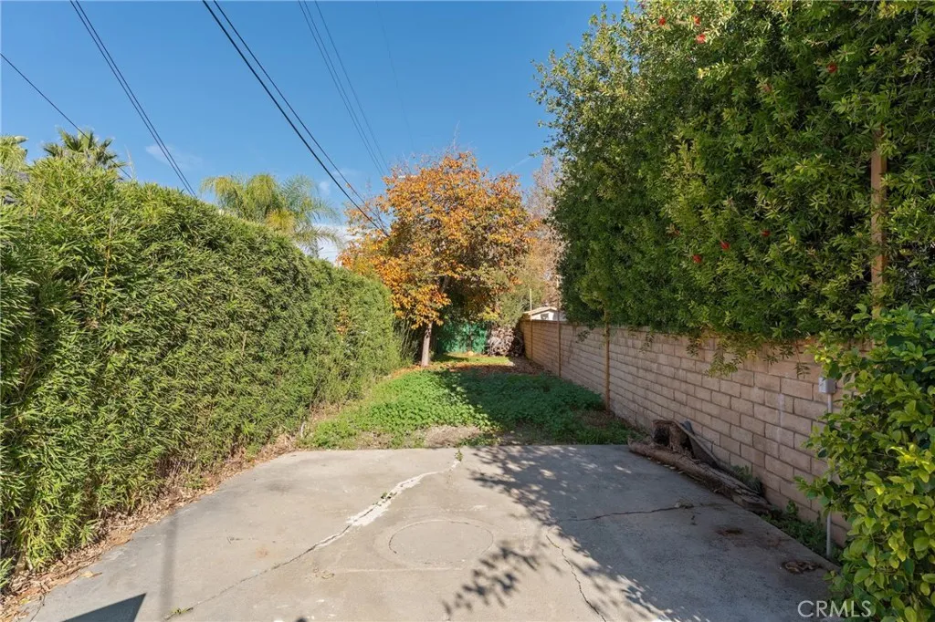 Additional image 30 of 22727 Collins, Woodland Hills, CA 91367