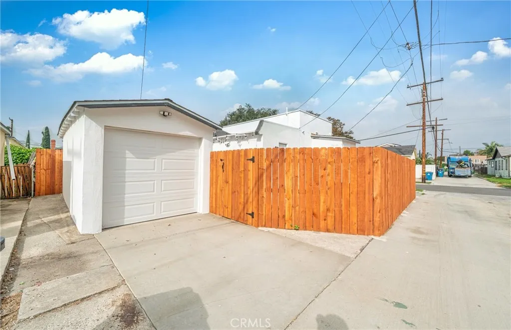 Additional image 38 of 2560 Las Flores Dr, Alhambra, CA 91803