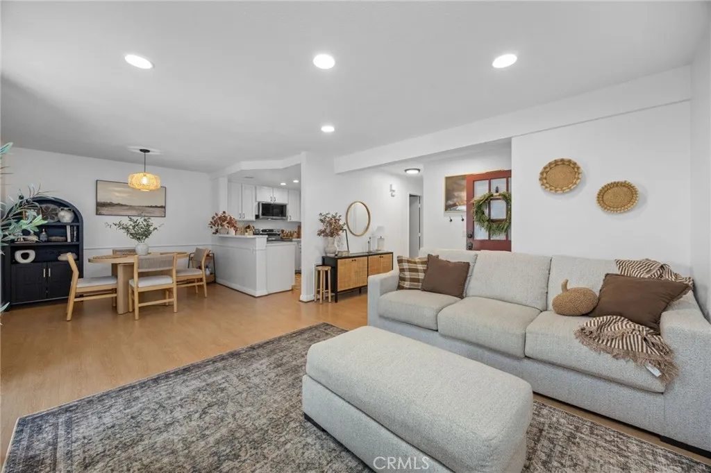 Additional image 49 of 26212 Los Viveros Unit 215, Mission Viejo, CA 92691